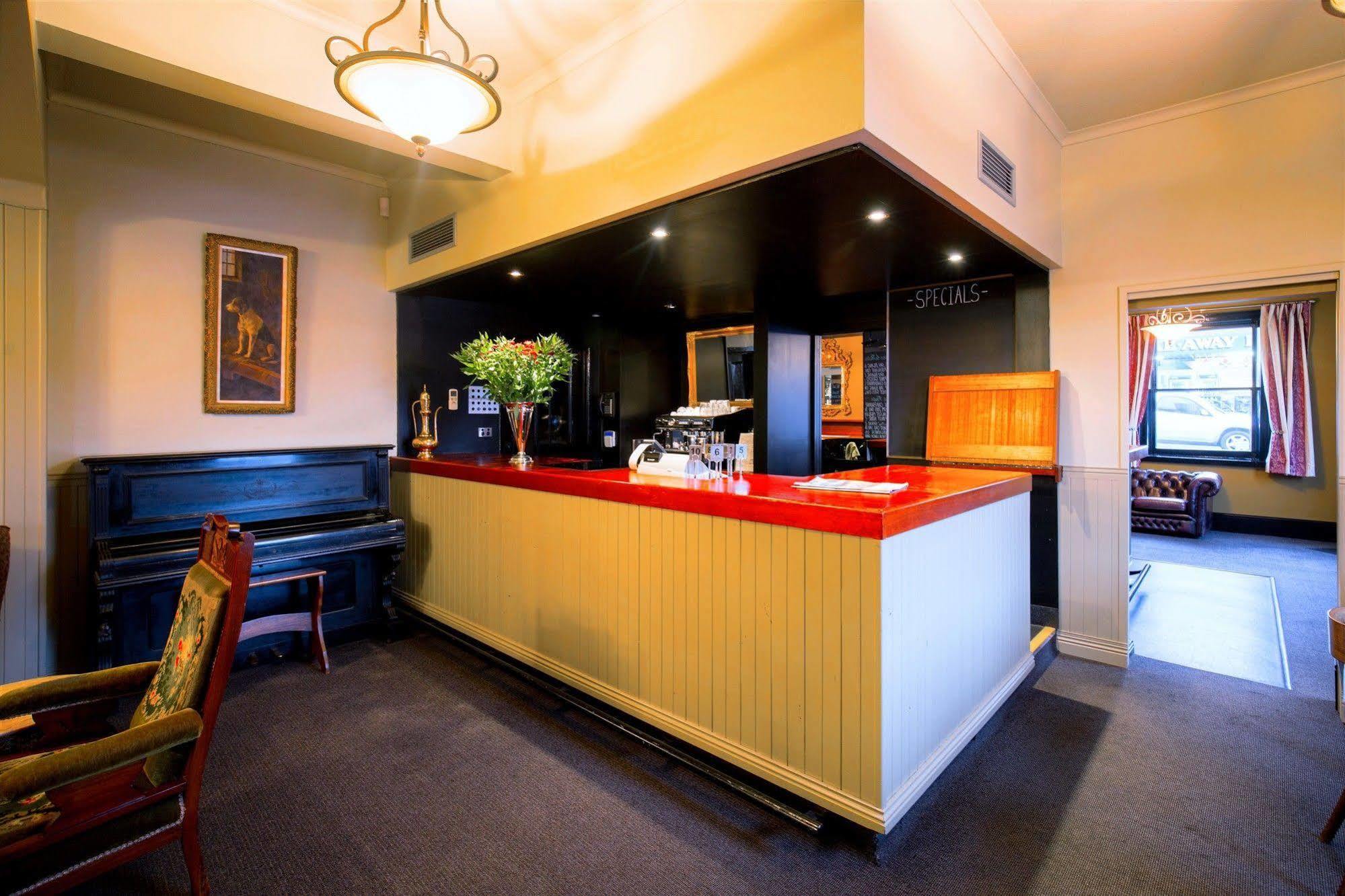 The Tasmanian Inn Hobart Esterno foto