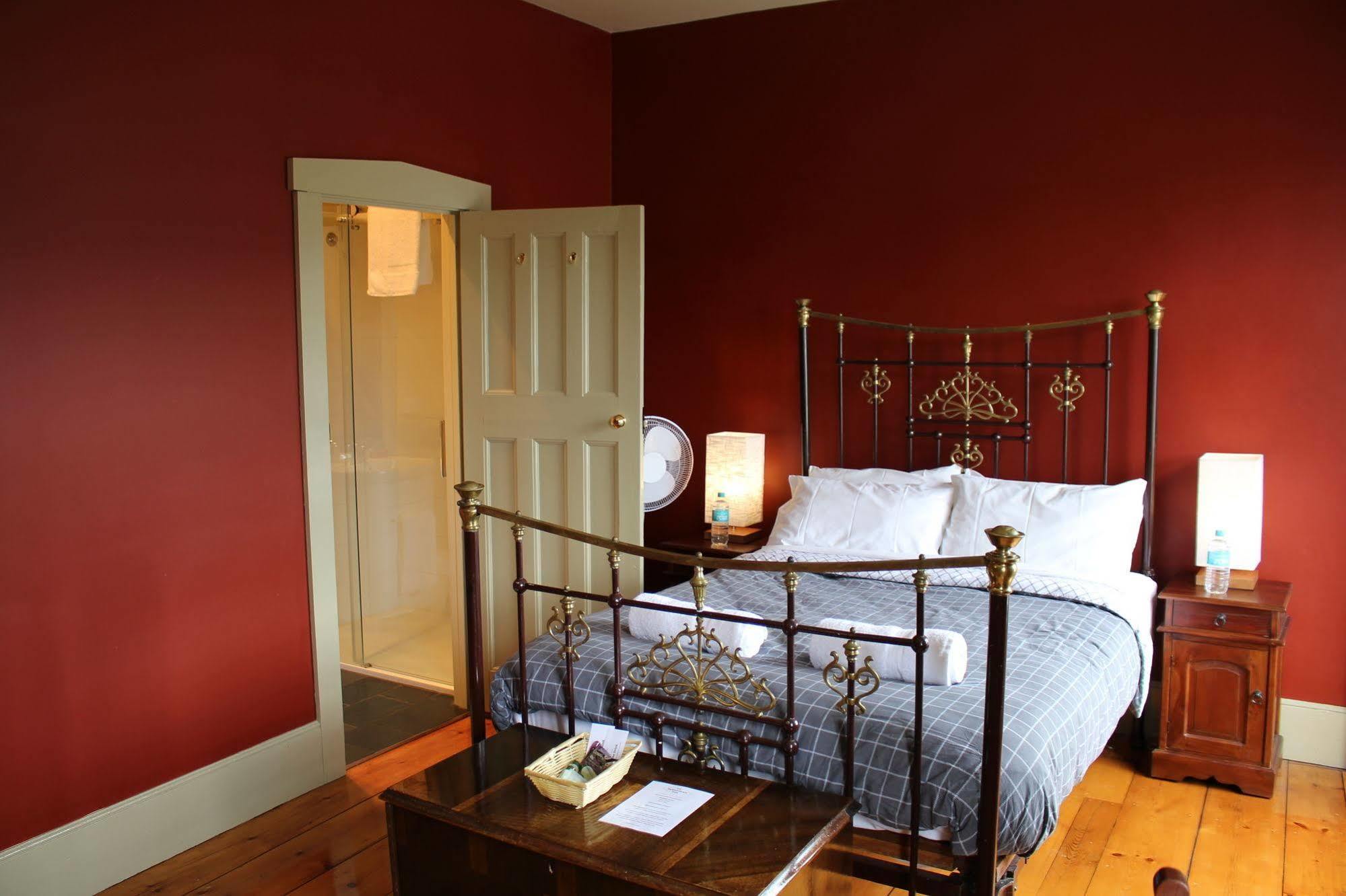 The Tasmanian Inn Hobart Esterno foto