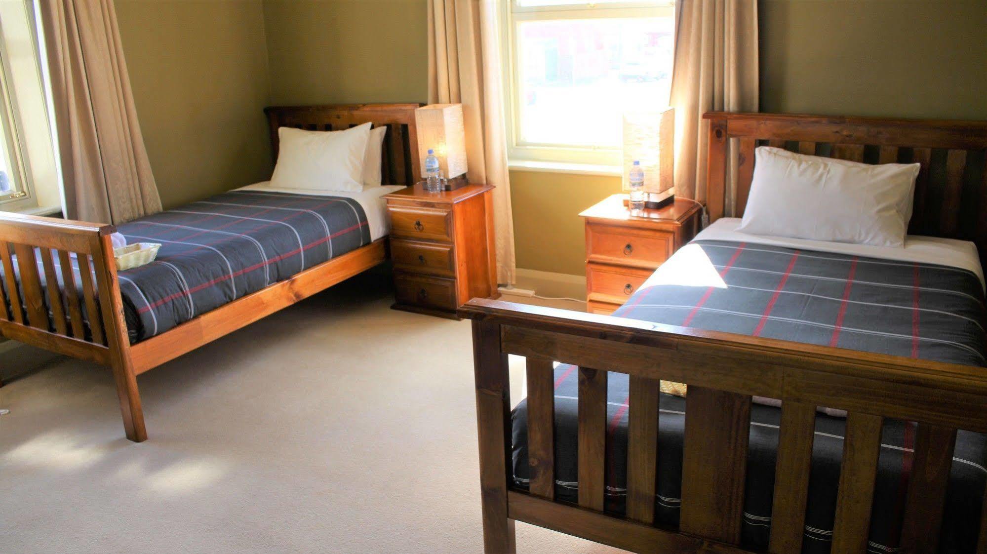 The Tasmanian Inn Hobart Esterno foto