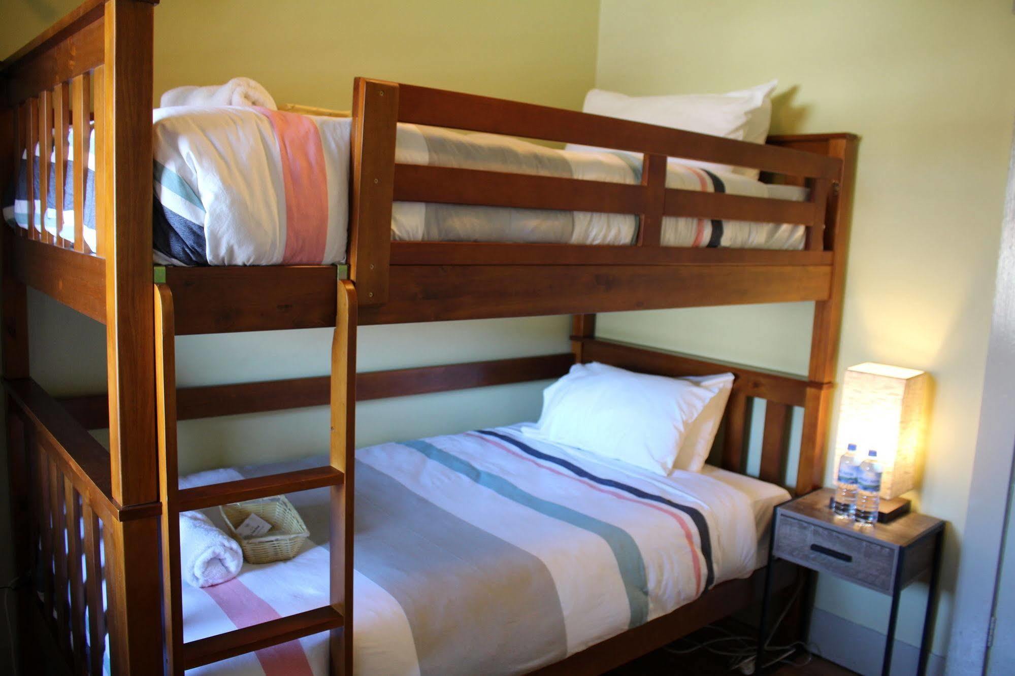 The Tasmanian Inn Hobart Esterno foto